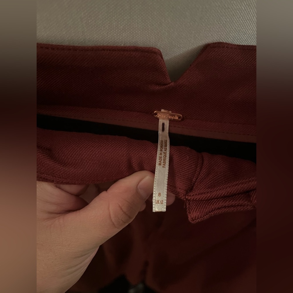 NWOT FREE PEOPLE Calla Tailored Trousers In Burgundy MSRP $98 Size 8 - Picture 7 of 8
